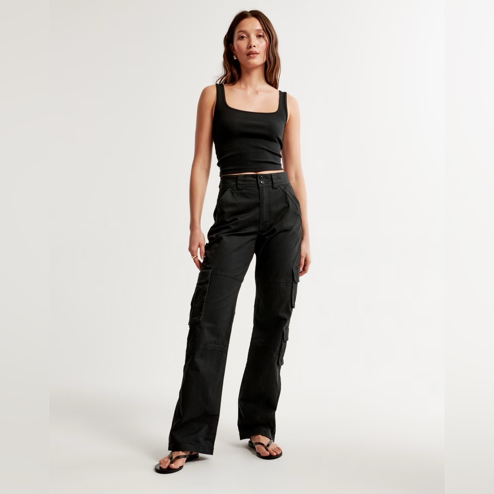 Abercrombie & Fitch Relaxed Cargo Pants- Black
